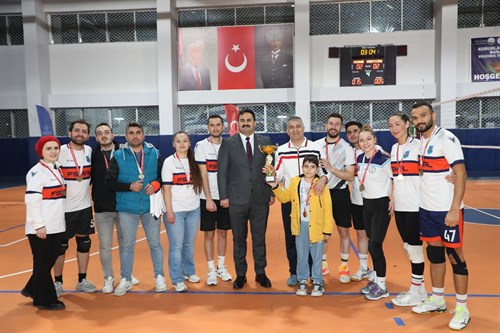 Viranşehir Kurumlar Arası Voleybol Turnuvası Düzenlendi